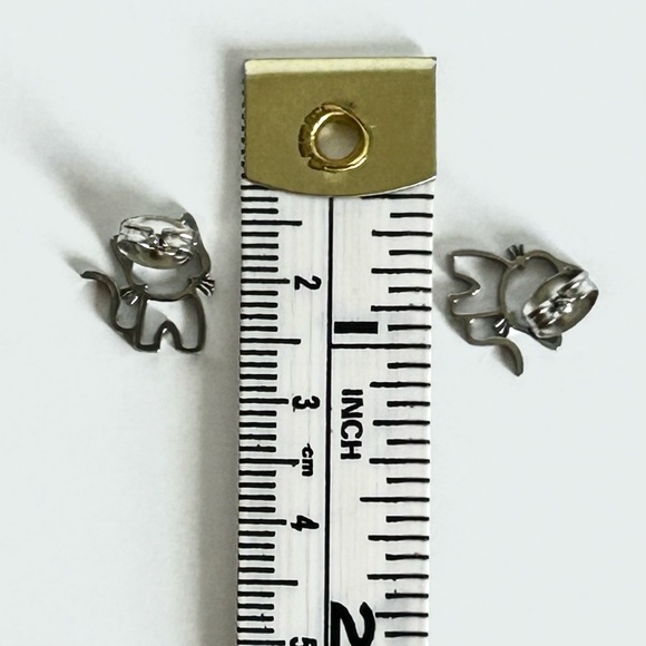 🍂Cute Boho Kitten Design Stud Earrings. - Picture 6 of 7